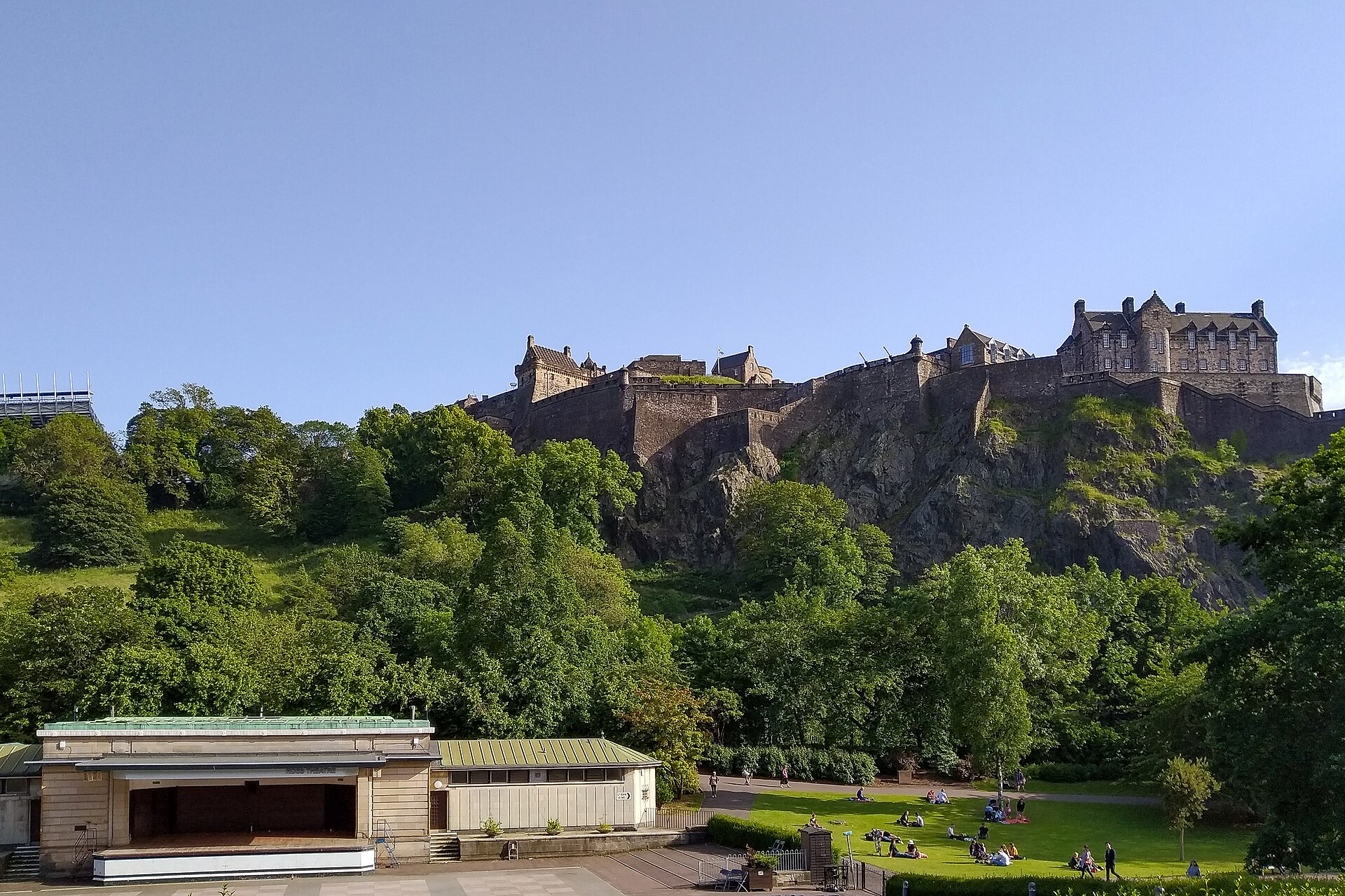 Edinburgh Castle above Princes Street Gardens